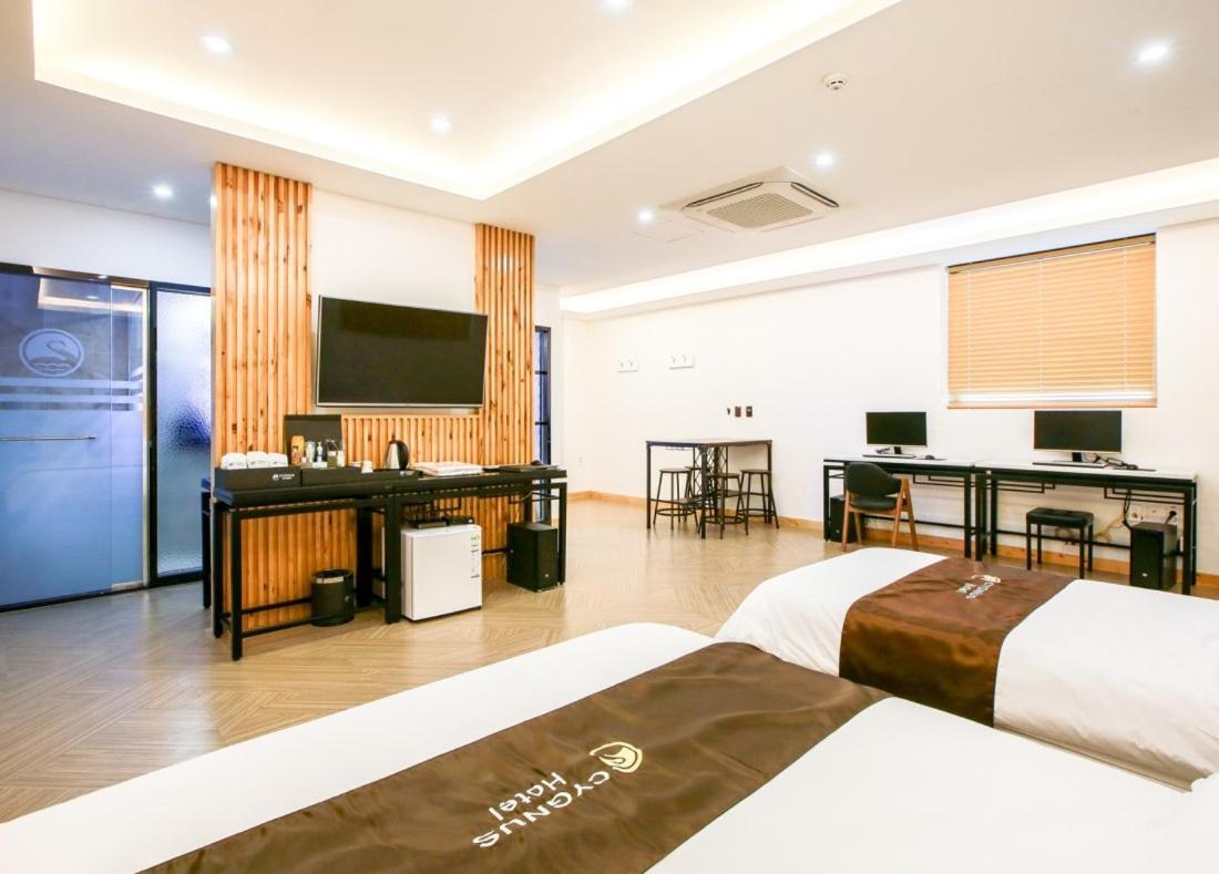 Cygnus Hotel 牙山市 外观 照片