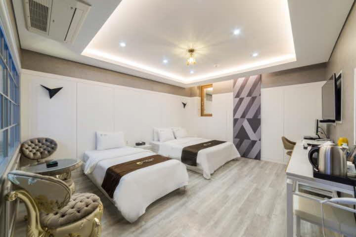 Cygnus Hotel 牙山市 外观 照片